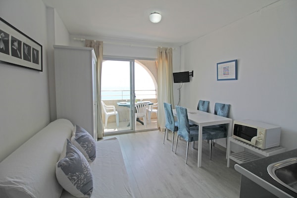 Sfeervol appartement aan de golfbaan, 50 meter van het strand in Empuriabrava - thumbnail 6