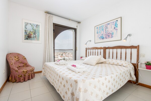 Op 1,0 km van het strand: Modern appartement in Empuriabrava - thumbnail 5
