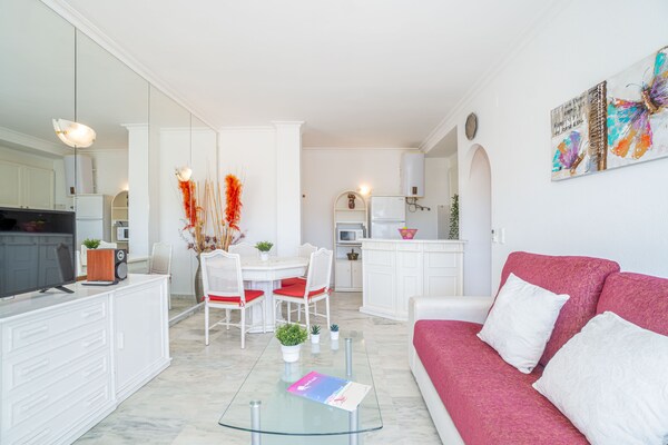 Knus appartement met zeezicht op 300 meter van het strand in Empuriabrava - thumbnail 3