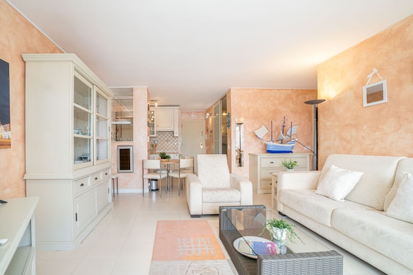 Kanaalzicht appartement voor 5 personen in Empuriabrava, vlakbij strand - thumbnail 1