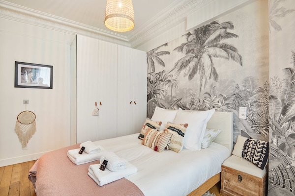 Sfeervol Parijs appartement voor 2 tussen Invalides en Eiffeltoren - thumbnail 3