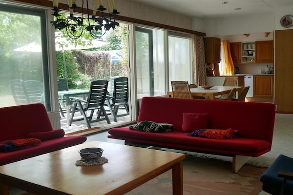 Ruim vakantiehuis met tuin op 200m van zee in Kamperland, Zeeland - thumbnail 4