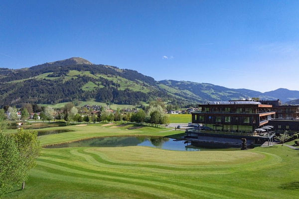 Ruim 6-persoons appartement met wellness en uitzicht op de Alpen in Westendorf - thumbnail 2