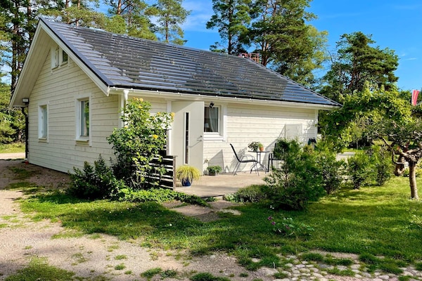 Op 1,2 km van zee: gezellig vakantiehuis in Borgholm voor 4 personen - thumbnail 2