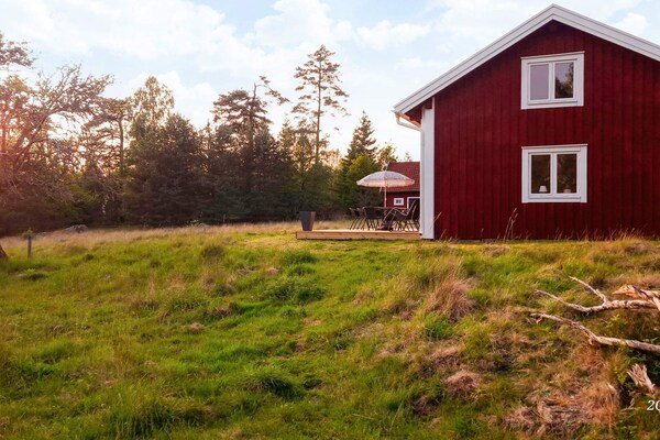 Knus vrijstaand vakantiehuis aan het meer in Småland - thumbnail 5