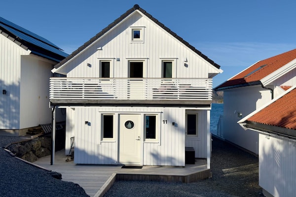 Vrijstaand vakantiehuis op eiland Huglo met fjorduitzicht en vissteiger - thumbnail 5