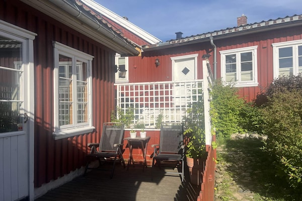 Historisch vakantiehuis aan de Larvikfjord met panoramisch uitzicht - thumbnail 2