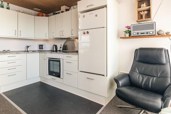 Duurzaam vakantiehuis bij Tranekær met zeezicht op 180 meter - thumbnail 5