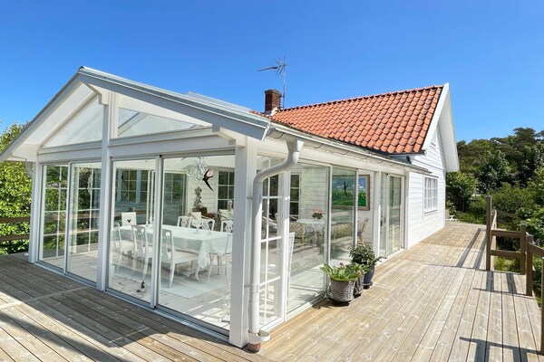 Op 500 m van zee: ruim vakantiehuis voor 8 personen in Mellbystrand - thumbnail 3