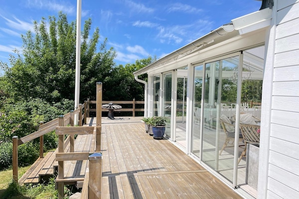 Op 500 m van zee: ruim vakantiehuis voor 8 personen in Mellbystrand - thumbnail 5