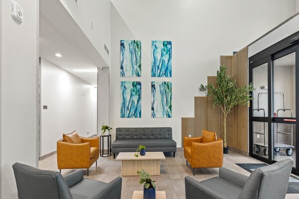 Comfortabel Appartement met Kitchenette bij Richmond Airport - thumbnail 3