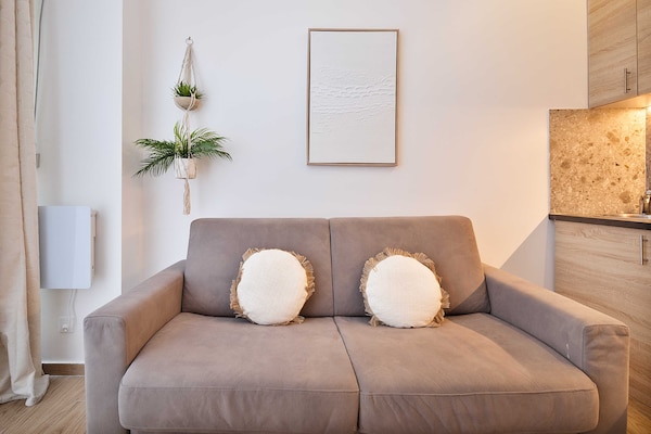 Licht appartement in het 8e arrondissement, tussen Saint-Lazare en Champs-Élysées - thumbnail 5