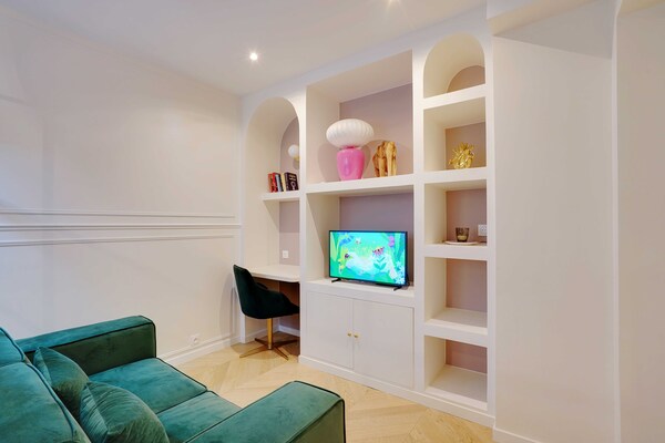 Compact en knus appartement in het 9e arrondissement van Parijs - thumbnail 3