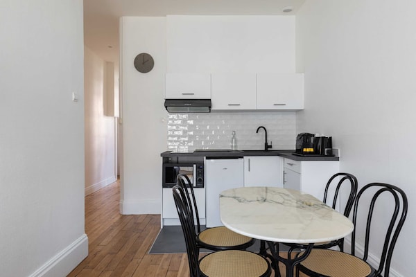 Gerenoveerd appartement voor 4 personen in Lyon Part Dieu - thumbnail 3