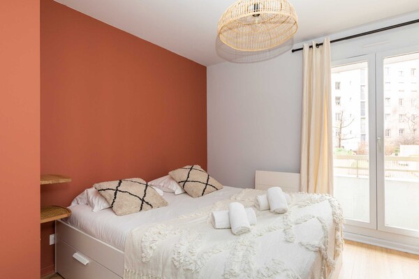 Licht appartement met balkon vlakbij Parc de la Tête d'Or in Lyon - thumbnail 4