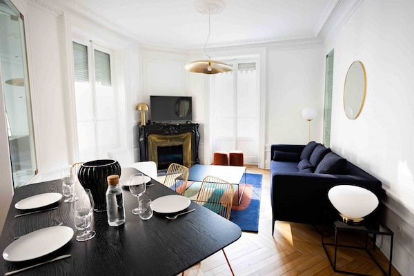 Stijlvol gerenoveerd appartement in bosrijke omgeving bij Lyon - thumbnail 2
