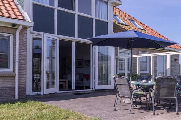 Comfortabel vakantiehuis met sauna op 500m van centrum Hollum, Ameland - thumbnail 4
