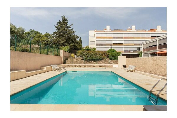 Licht appartement op loopafstand van strand in Saint-Aygulf - thumbnail 4