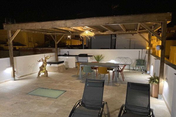 Sfeervol vakantiehuis met dakterras en zeezicht in Conil - thumbnail 4