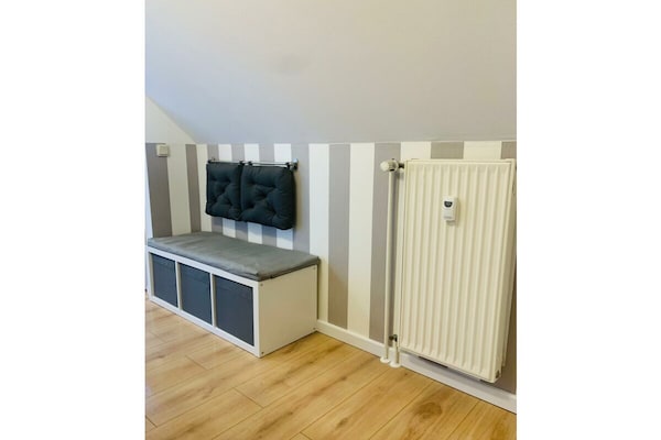 Penthouse aan de Alter Strom in hartje Warnemünde met balkon en zeezicht - thumbnail 5