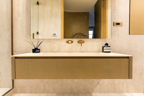 Verfijnde studio van 25 m² in het 8e arrondissement, vlakbij de Champs-Élysées - thumbnail 5
