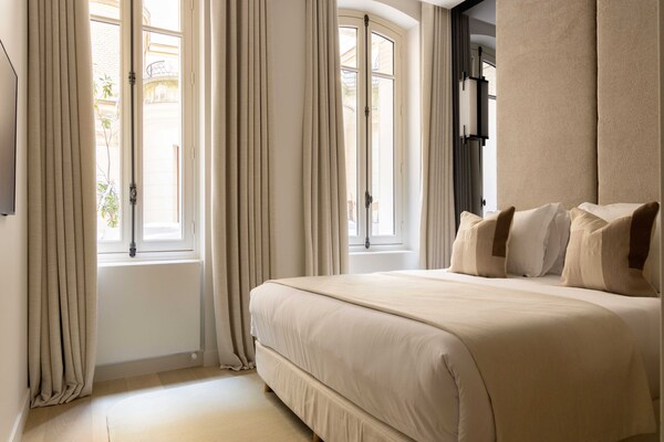 Verfijnd appartement 42m² nabij Champs-Élysées en Opéra - thumbnail 4