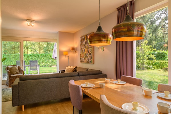 Luxe bungalow met sauna en hot tub op vakantiepark in Brabantse bossen - thumbnail 2