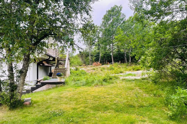 Vrijstaand vakantiehuis aan de golfbaan bij Nösund, Orust - thumbnail 4