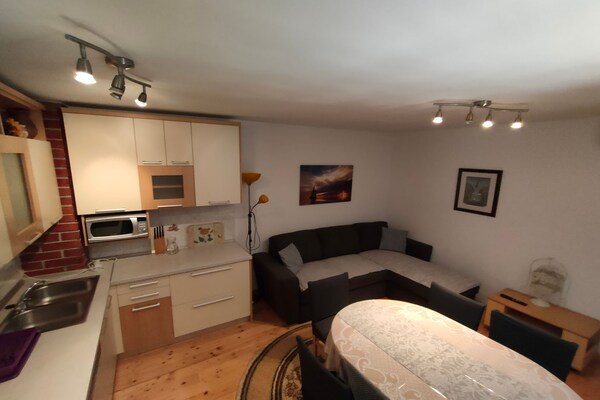 Luxe appartement met terras en tuin, 300m van het strand in Supetar - thumbnail 4