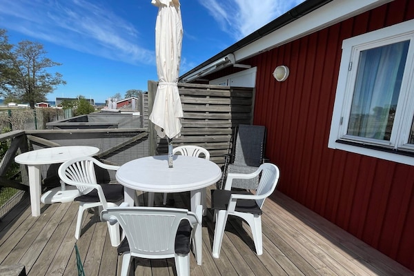 Knus vakantiehuis direct aan het strand van Köpingsvik - thumbnail 6