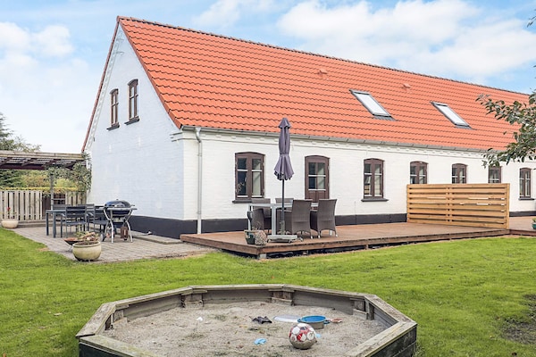 Rustiek vakantiehuis voor 5 personen in het vredige Asaa - thumbnail 1