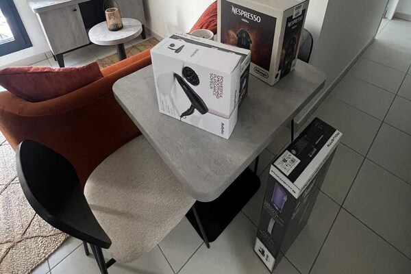Modern appartement in Suresnes voor 4 personen met balkon - thumbnail 2