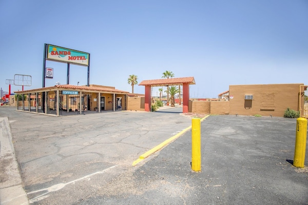 1 Queen Bed & 2 Twin Beds Non-smoking - Ciudad Juárez