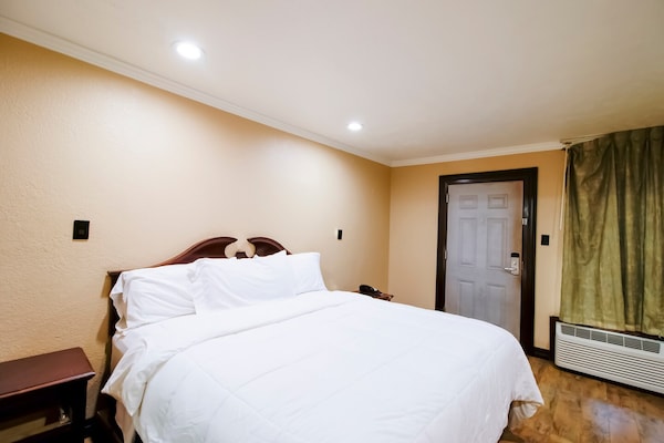 King Bed - Houston, TX