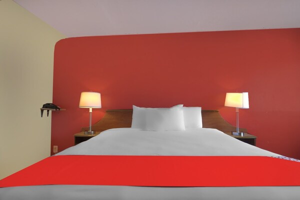 King Bed Smoking - Ohio (State)