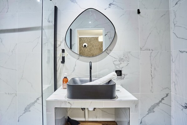Compact & stijlvol appartement in trendy Parijs, vlakbij Rue Montorgueil - thumbnail 4