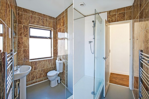 Standaard Driepersoonskamer in pension bij Loughborough, 19m² - thumbnail 3