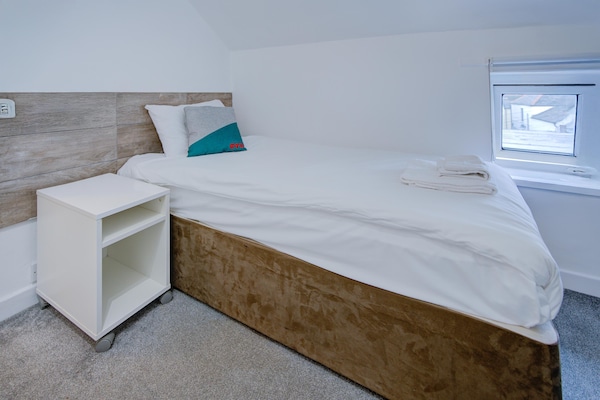 Comfortabel Standard Single Room in Cardiff - thumbnail 4