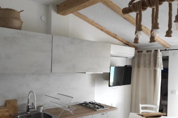 Modern appartement in Srima met zeezicht en balkon · 4 pers. - thumbnail 5