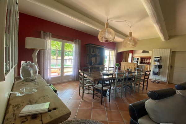Authentiek Provençaals vakantiehuis met privéspa en zwembad voor 12 personen - thumbnail 4