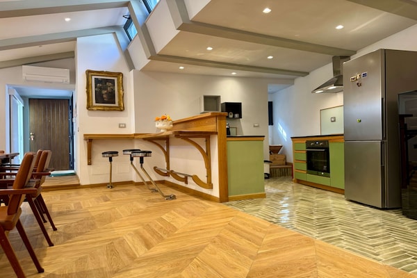 Design loft in Aventine, Rome – op loopafstand van Colosseum en Thermen - thumbnail 3