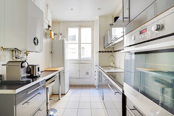 Modern appartement 90m² in Parijs, 2 slaapkamers, nabij metro - thumbnail 2