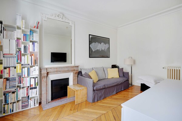 Modern appartement 90m² in Parijs, 2 slaapkamers, nabij metro - thumbnail 4