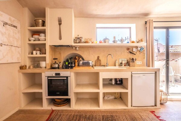 Charmant appartement met balkon in Saint-Tropez, vlakbij het strand - thumbnail 5