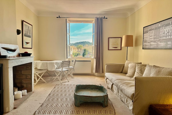 Licht appartement in Saint-Tropez, vlakbij de haven - thumbnail 1