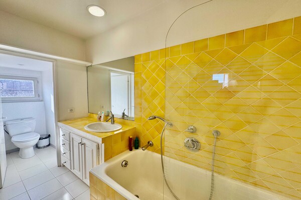 Licht appartement in Saint-Tropez, vlakbij de haven - thumbnail 4