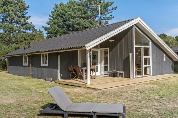 Vrijstaand vakantiehuis in Rødby voor 8 personen met WiFi en huisdieren - thumbnail 1