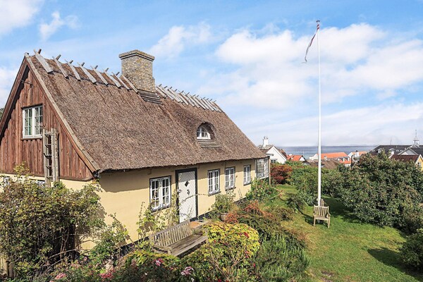 Karaktervol vakantiehuis bij zee en golfbaan in Humlebæk - thumbnail 4