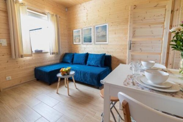 4-persoons vakantiehuis in Mielno op 400 m van het meer - thumbnail 1