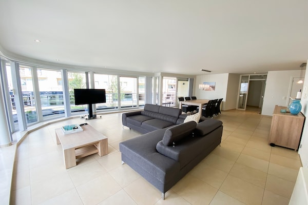 6-persoons appartement met 2 badkamers in Nieuwpoort - thumbnail 1